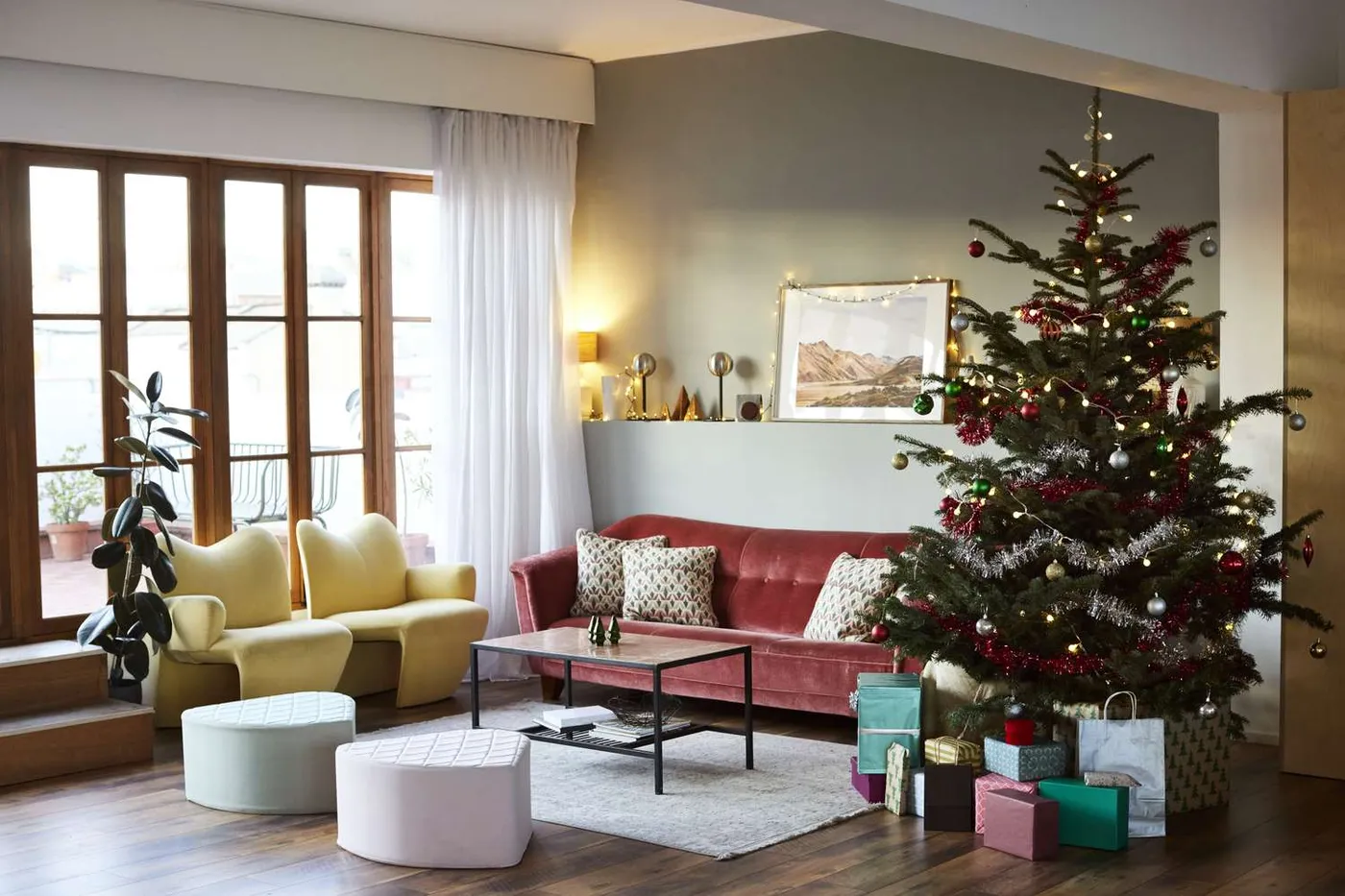 How to Keep Your Home Guest-Ready for the Holidays—With Minimal Effort