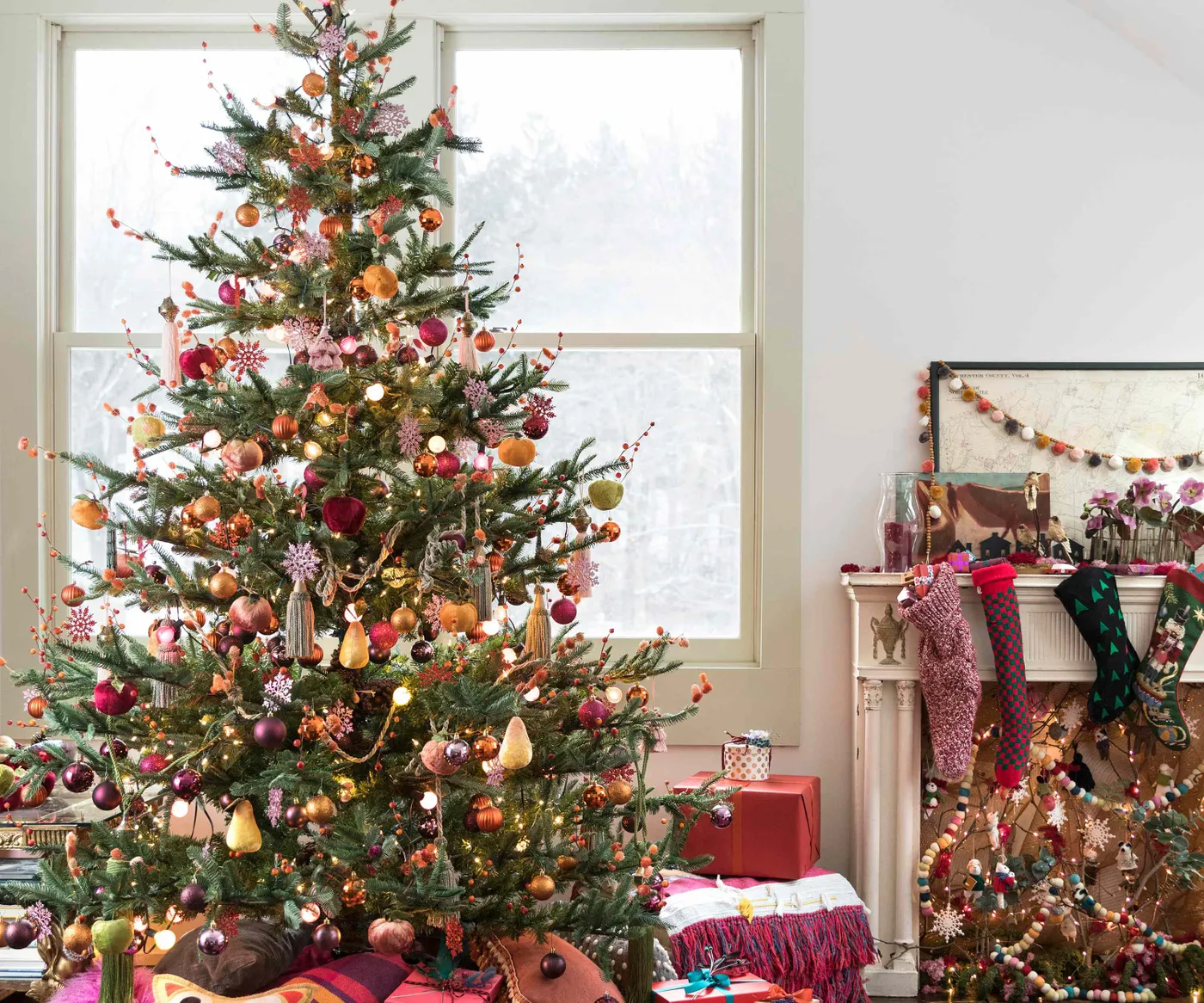 I'm a Home Editor and I Always Put My Christmas Tree Up Before Thanksgiving