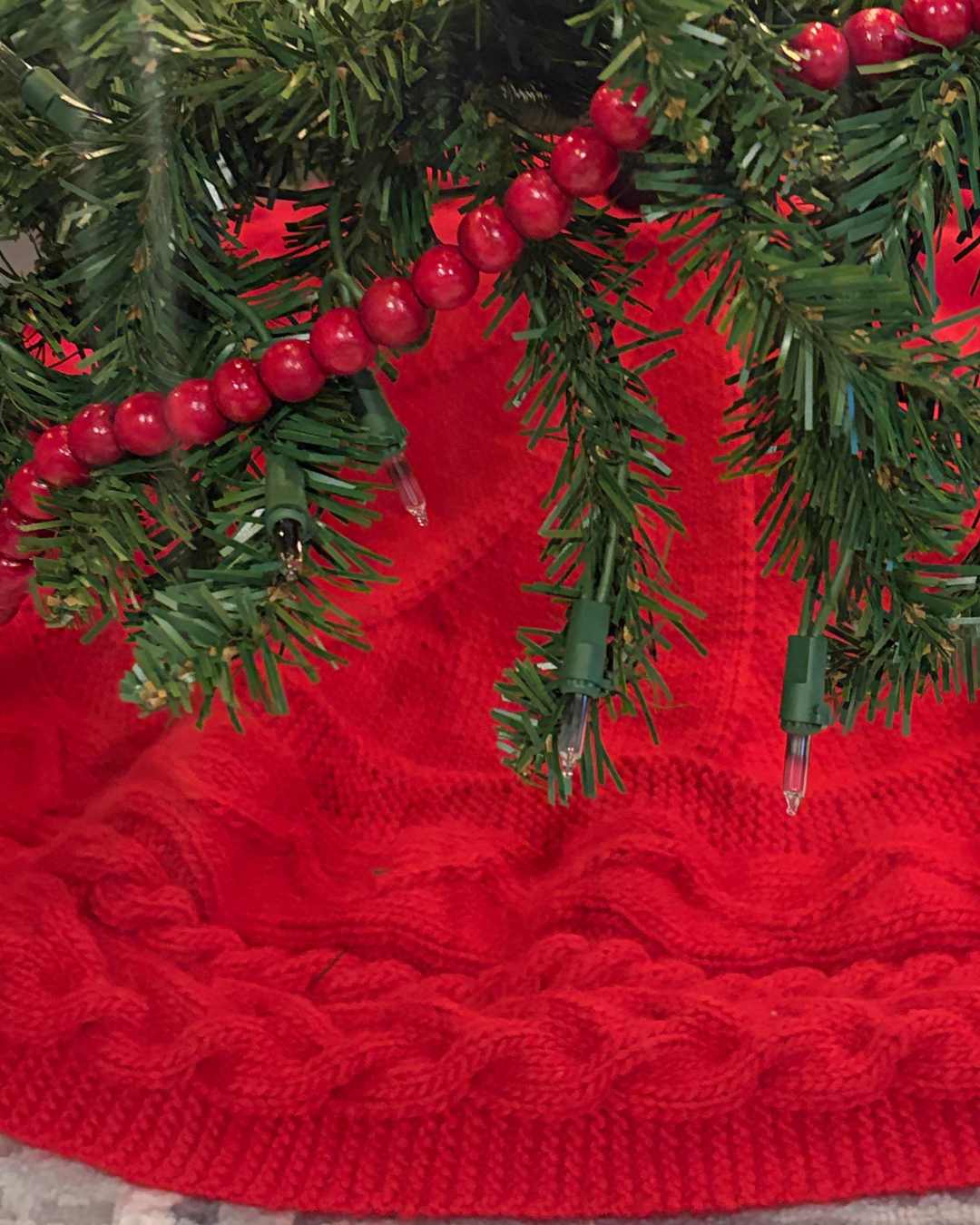 Knit the Peppermint Christmas Tree Skirt Knitting Pattern