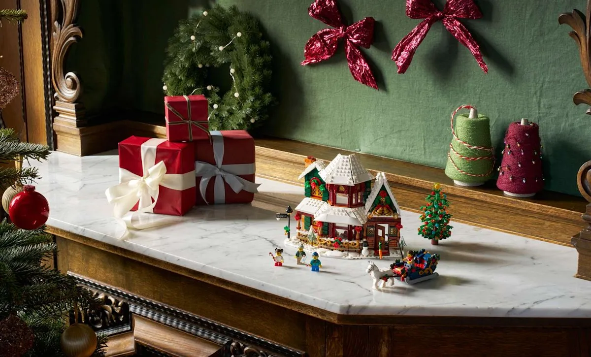 LEGO Just Released the Most Nostalgic Holiday Sets
