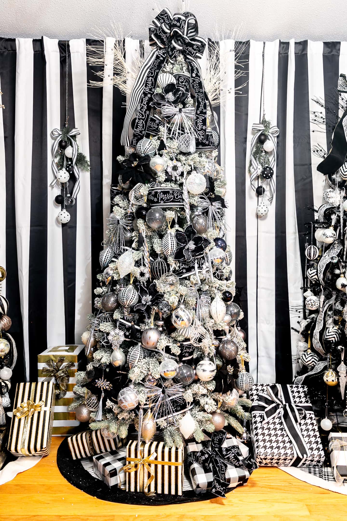 Luxury Black Christmas Tree Topper , Buy Innovative Light Up Bow From The  Next