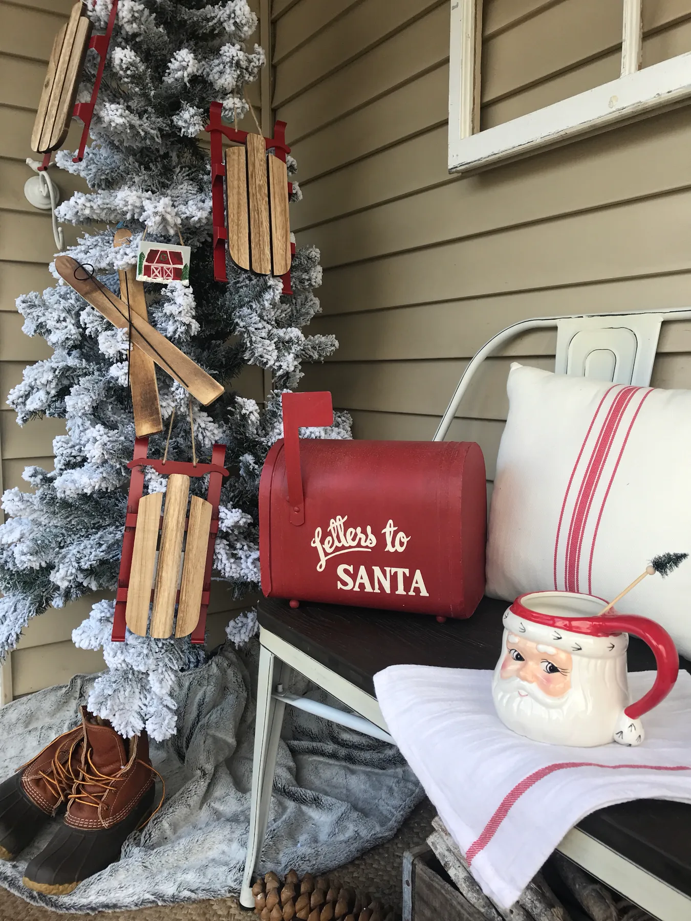 Magical and Merry Holiday Home Tour - Jordecor