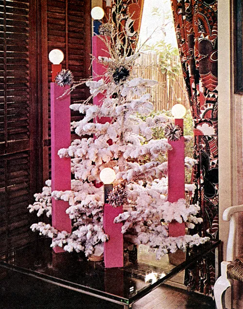 Mid-Century Living: Xmas Tree Decorating Ideas From 1969