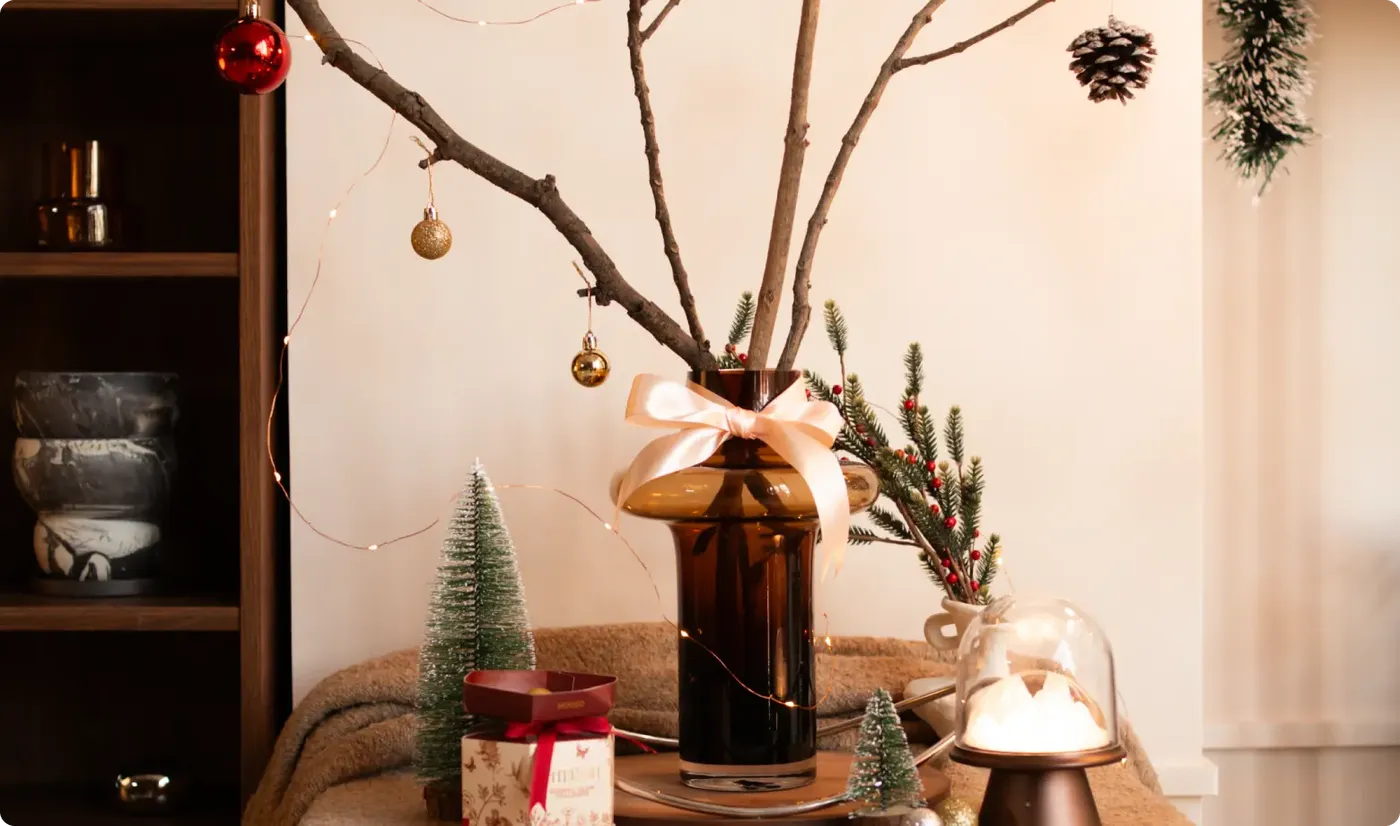 Minimalist Christmas Decor Ideas for a Calm & Cozy Home – Gharko