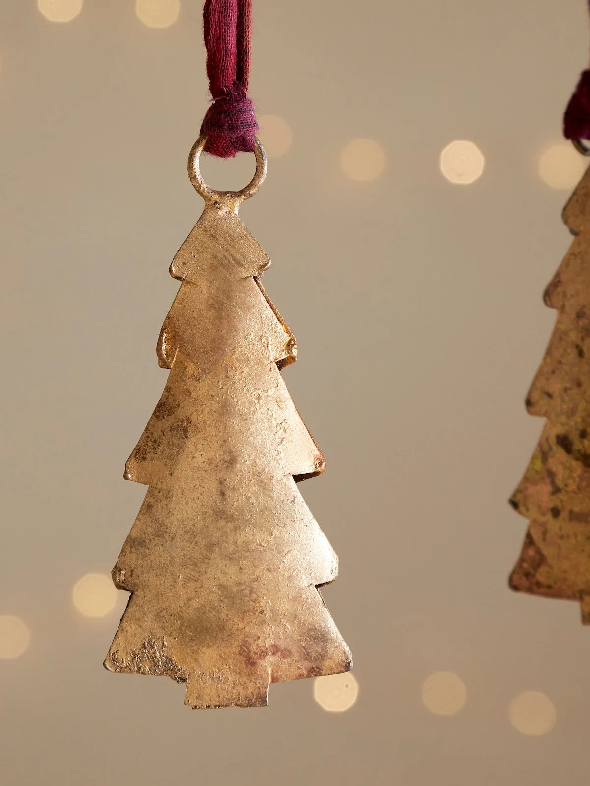 Mishti Small Hanging Christmas Decoration - Antique Brass | Niori