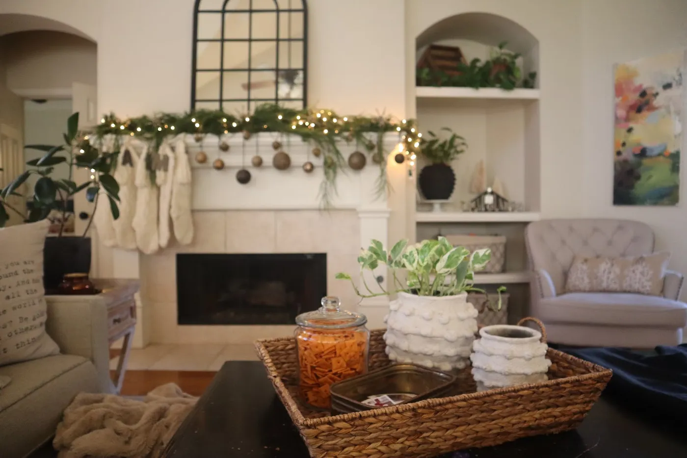 Momfessionals: Christmas Decor 2023