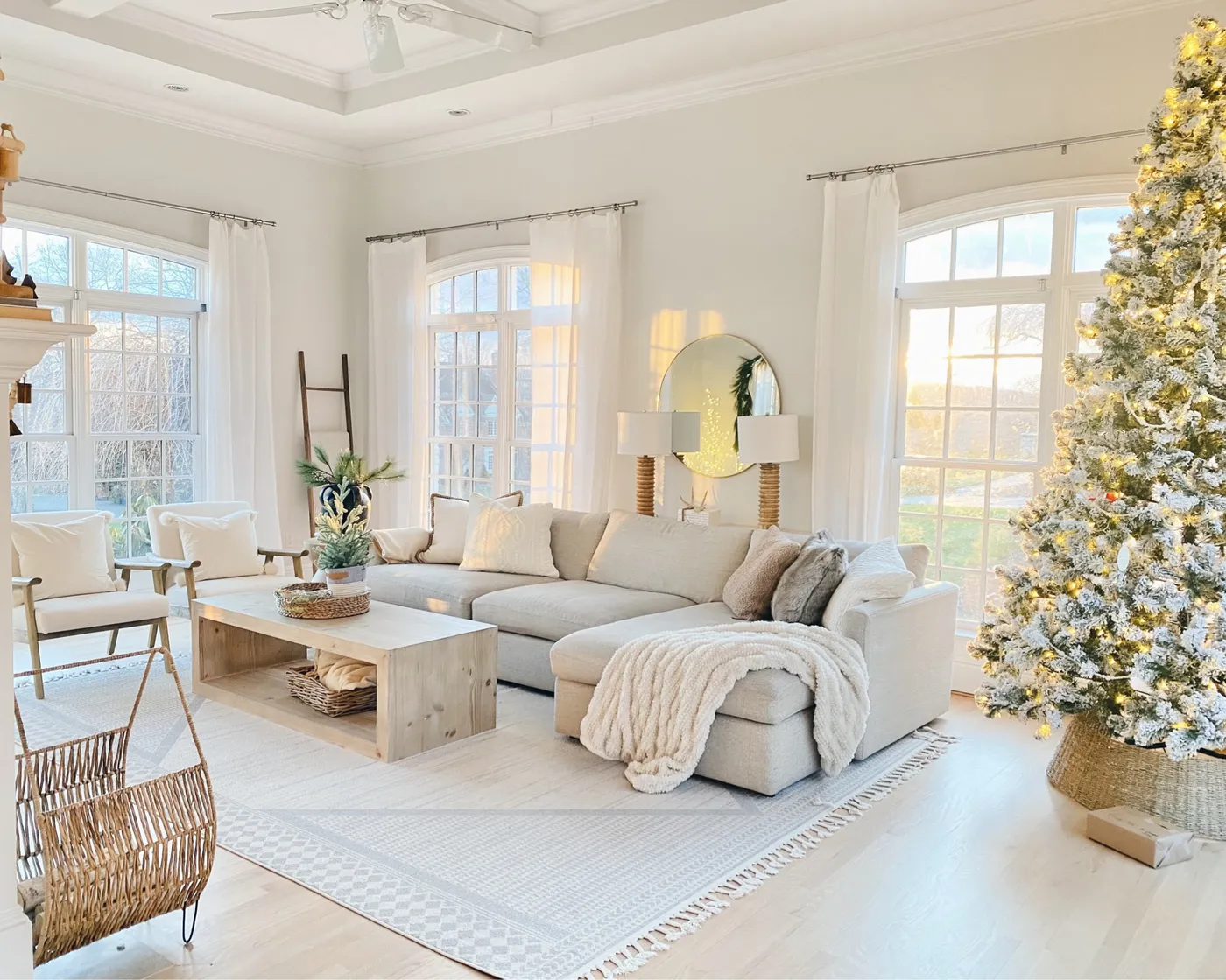 My Neutral Holiday Home Tour - Pinteresting Plans