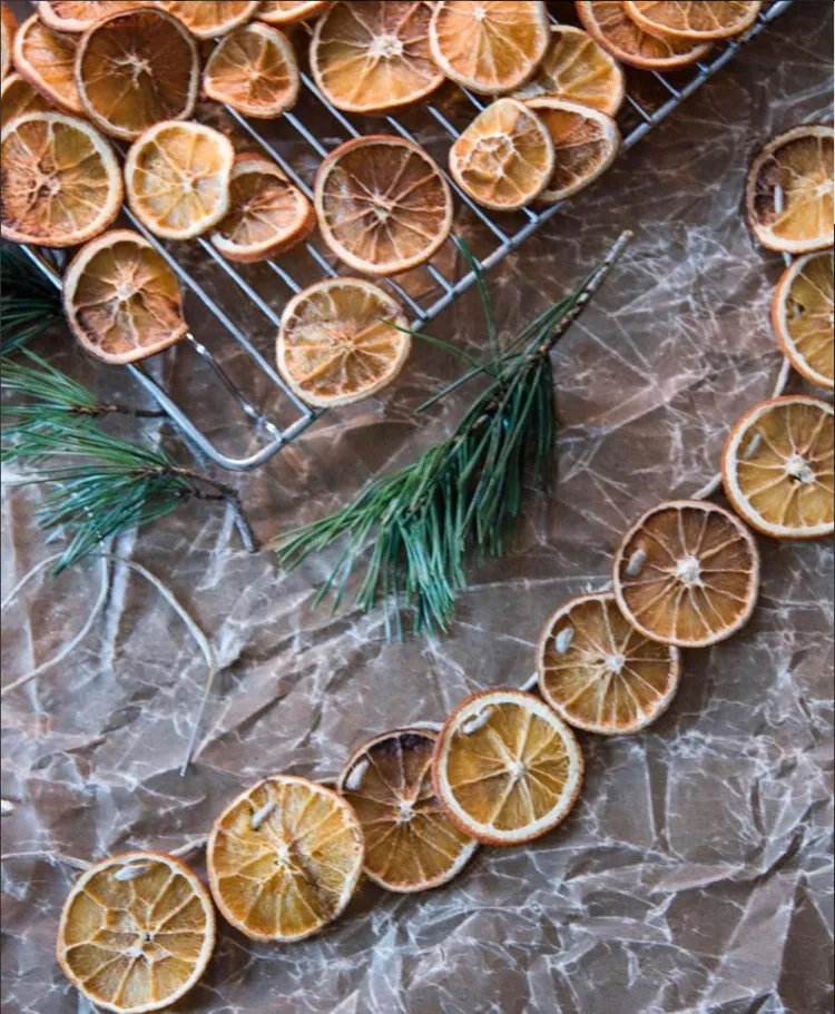 my scandinavian home: 6 Beautiful, Simple Swedish Christmas Decorating Ideas from Anna's Home
