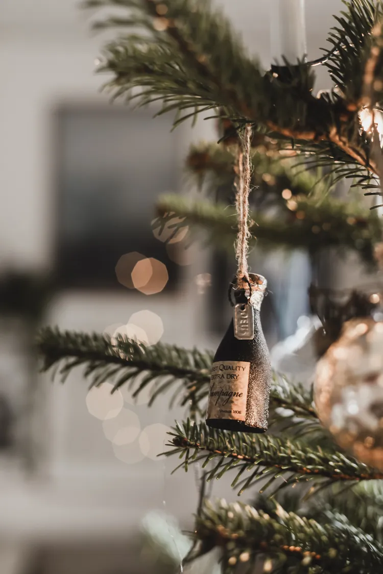 my scandinavian home: A Christmas Glimpse Inside Our Home (and a Little Gift for You)