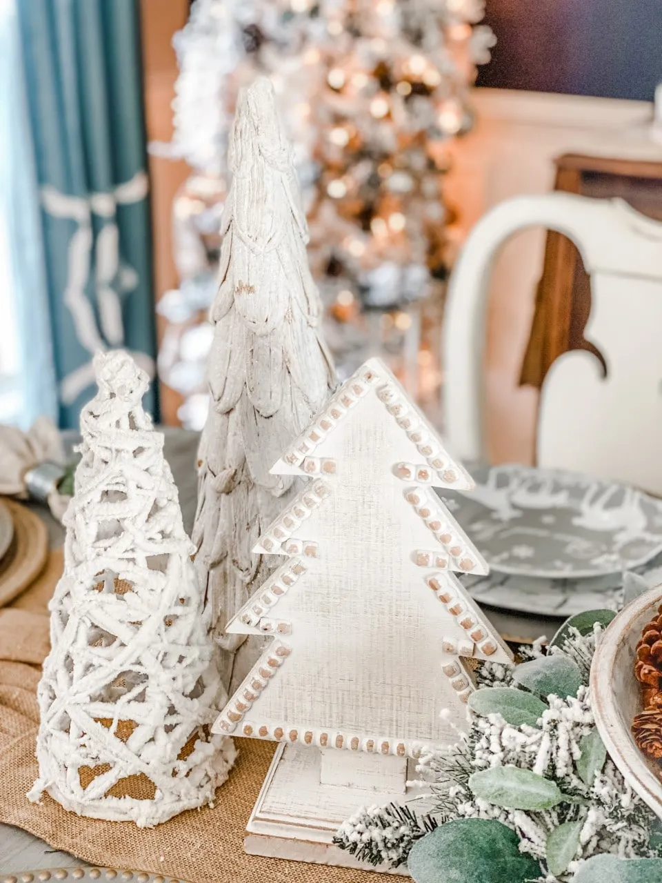 Neutral Christmas Dining Room Decor - Wilshire Collections