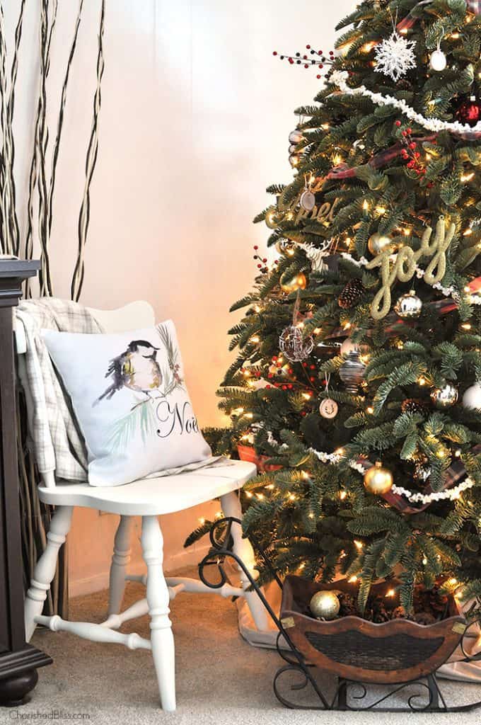 Old Fashioned Rustic Christmas Tree - The Crafty Blog Stalker