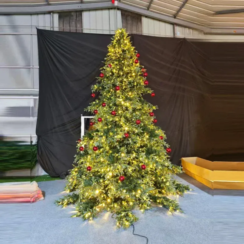 Outdoor Commercial Red Luxury Big Christmas Tree with LED | Home Decor