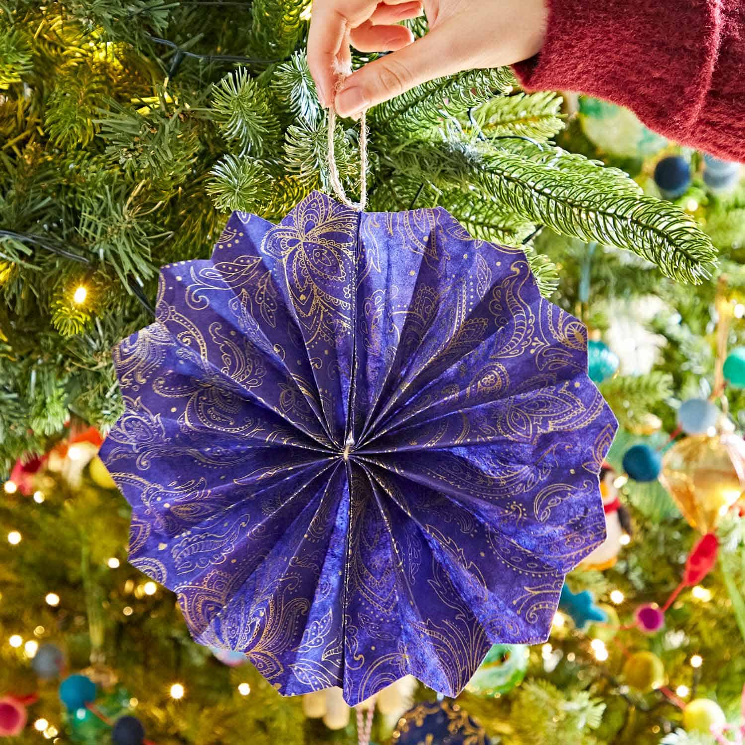 Paper Christmas Collectibles 45 Amazing Christmas Paper Crafts Decorations A Piece Of Rainbow
