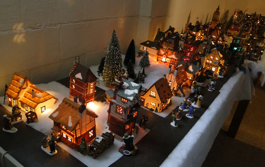 Passion for the Past: My Dept. 56 Dickens Village Display for 2011