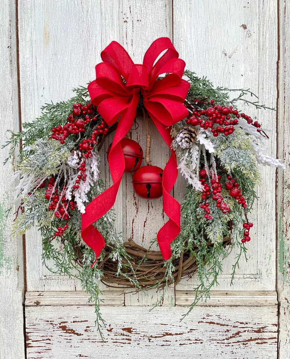 Pine Cone Holiday Christmas Wreath Handmade by Creekside Farms Beautiful Christmas  Wreath
