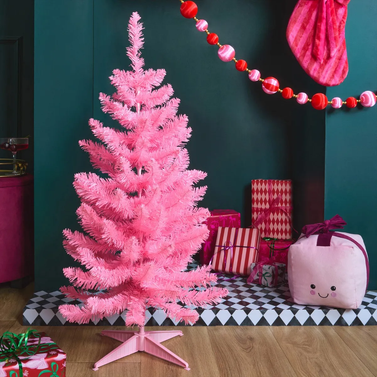 Pink OHS Christmas Tree Hot 90cm OHS