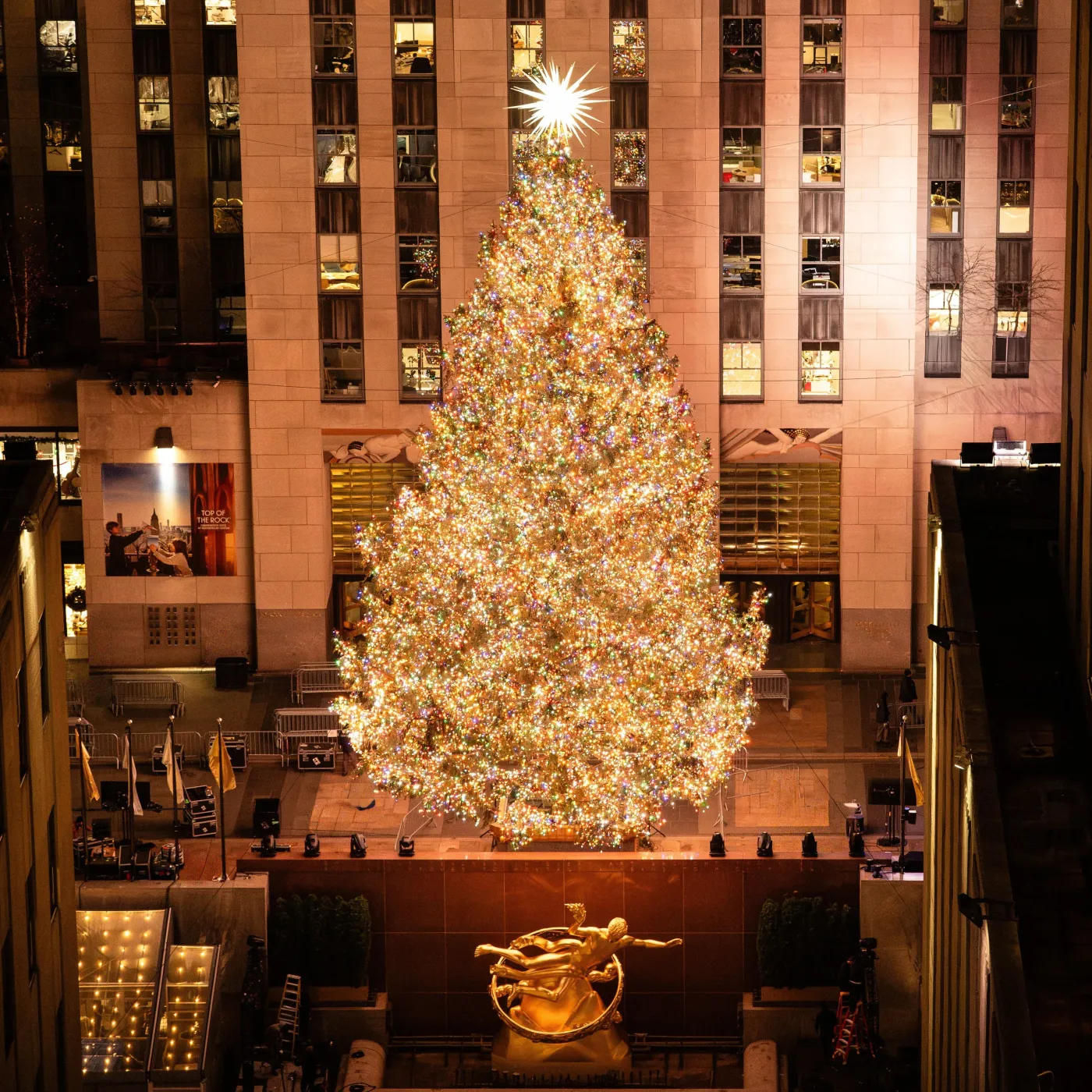 Rockefeller Center | NYC's Famous Cultural Landmark & Observation Deck