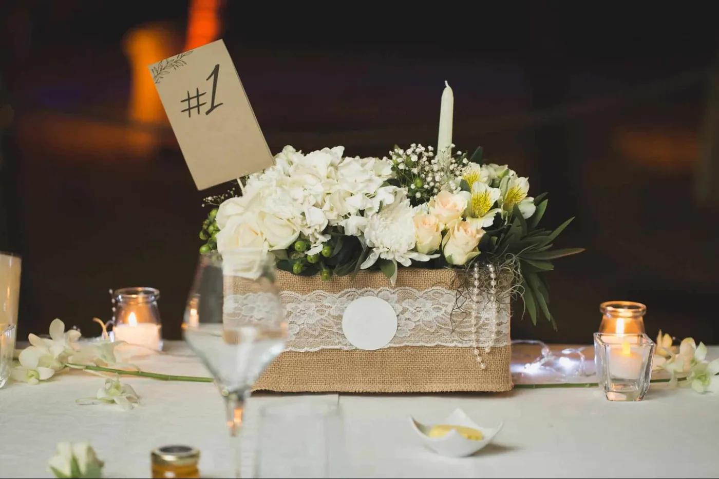 Rustic Wedding Centerpieces To Elevate Your Event - Hidden Barn Venue
