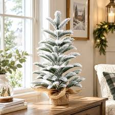 RYHNUYNE 50 Cm Flocked Tabletop Artificial Christmas Tree With 85 Tips,  Full PE Snowy Mini Tree Cement Burlap Base Decor White+Green - Best Buy