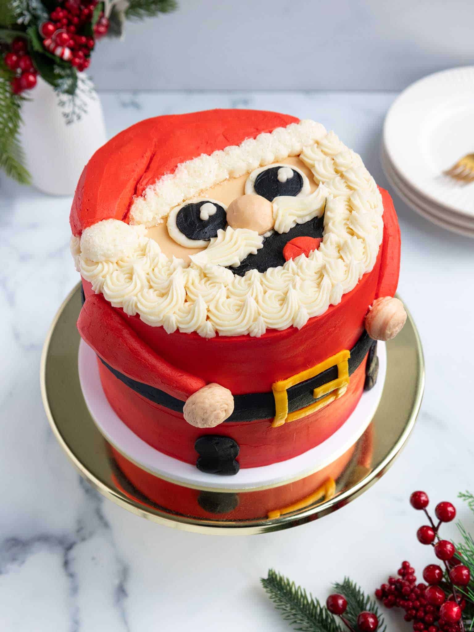 Santa Cake: Easy & Delicious Buttercream Cake Recipe