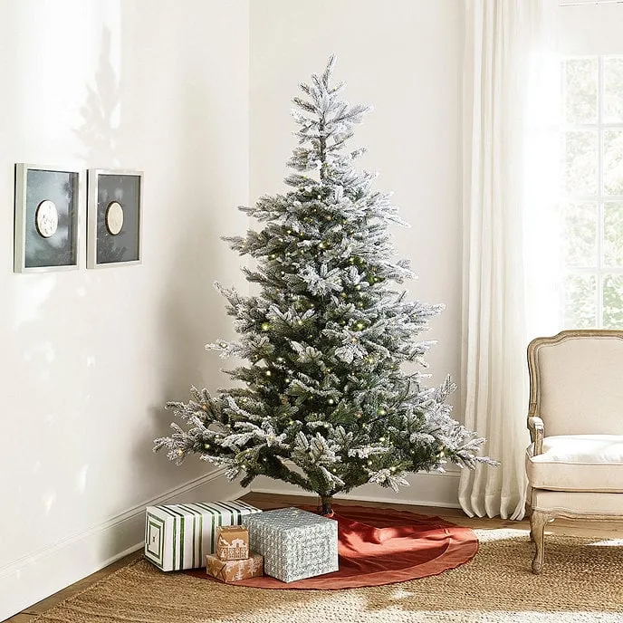 Shop Charlie Brown Christmas Trees For Minimalist Vibes | PS Smart Living