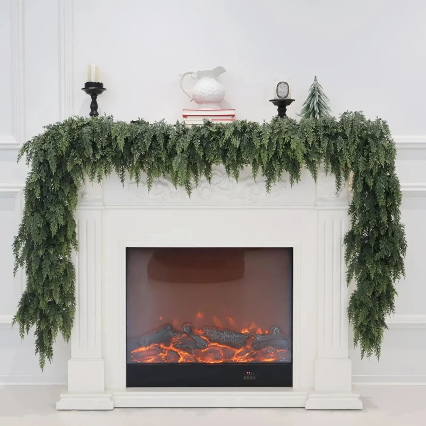 Steph Curry's Garland is the Hero Decor for Christmas 2025