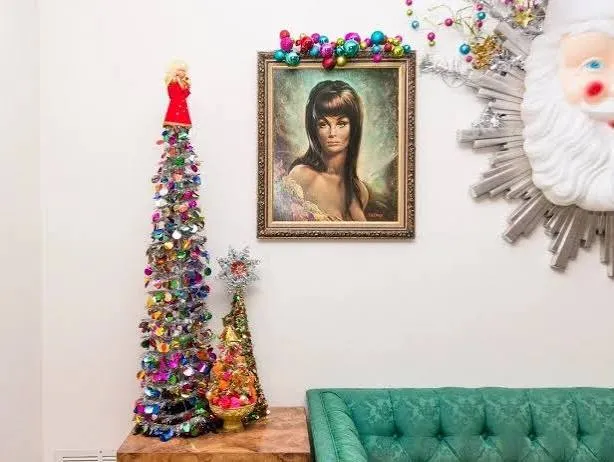 Take a Holiday Home Tour Through Jennifer Perkins' Austin, Texas, Winter Wonderland | HGTV