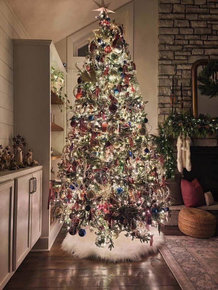 The Best Christmas Tree Ideas and Ornament Trends for 2022 - Amy Sadler Designs