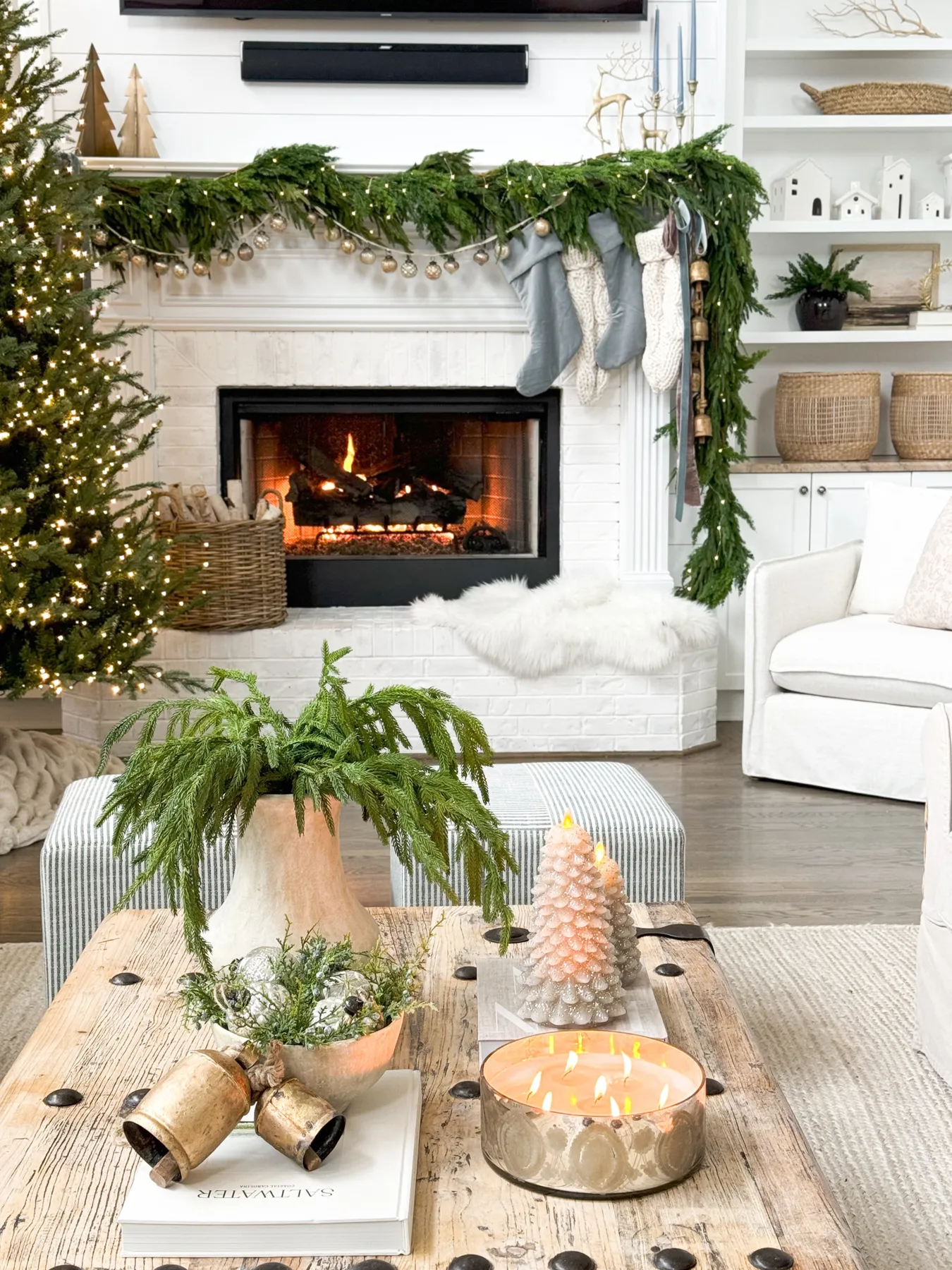 The Best Ideas to Decorate with Velvet Christmas Ribbon - CASS Design Co.