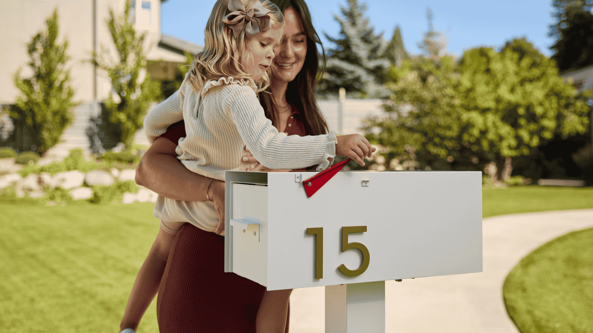 The Best Jumbo Mailbox for Rural Properties and Long Driveways–Post & Porch