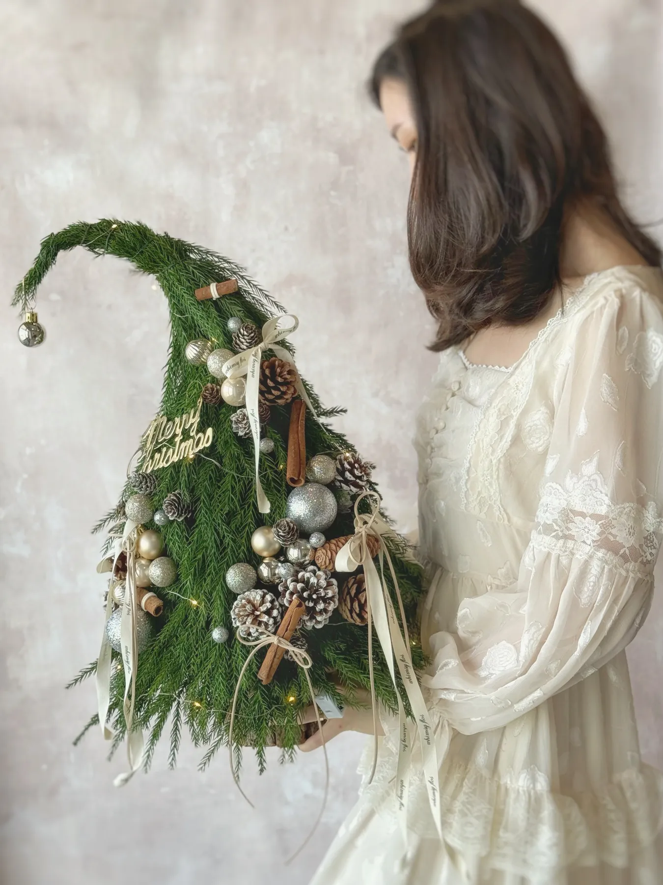 The Grinch Tree Fresh Cryptomeria Pine Christmas Tree Arrangement – Whimsy Flos Studio