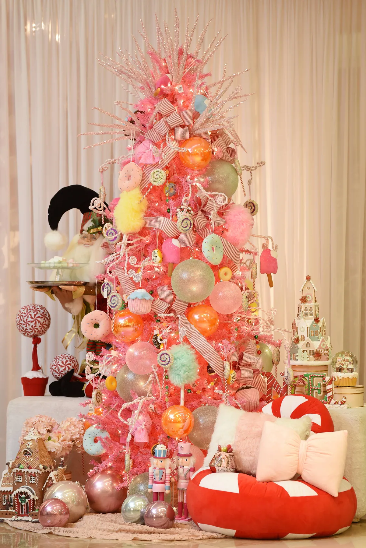 The Sweet Spirit of Christmas—Rustans.com | Rustan's