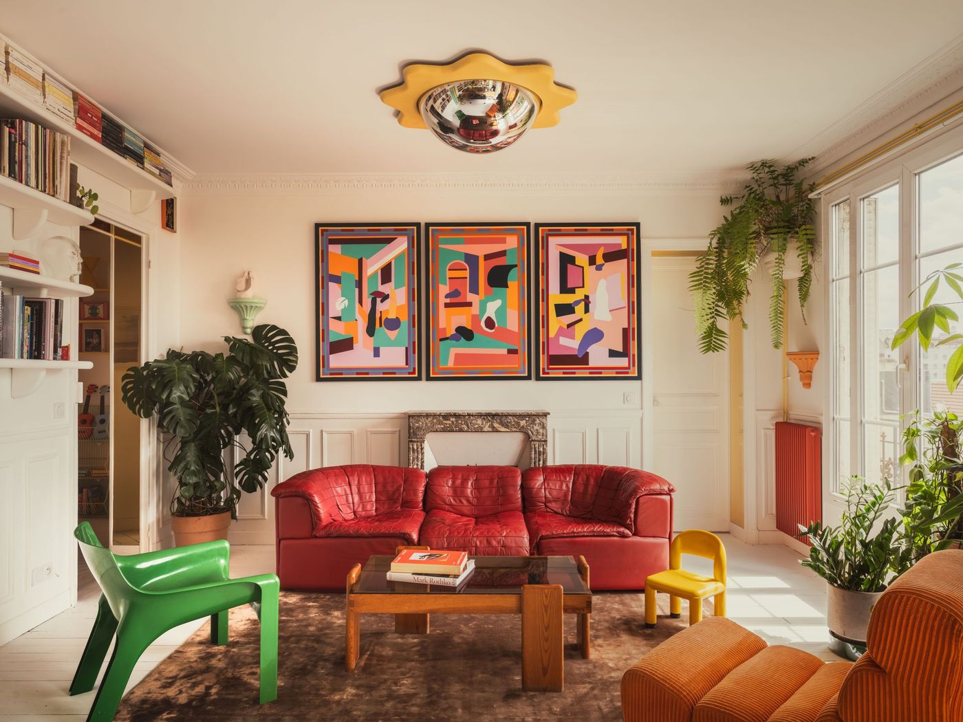 This Colorful 743-Square-Foot Home in Paris Uses Mirrors to Maximize Light and Space | Architectural Digest