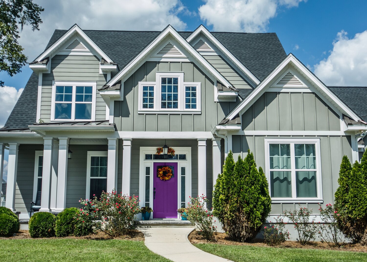 Top 10 Front Door Colors for Gray Houses | Fixr.com
