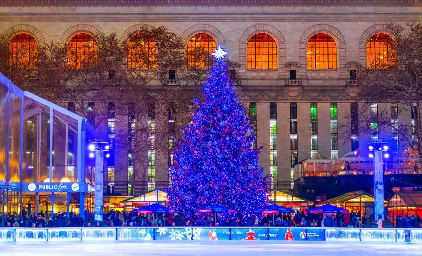 TP Bryant Park Christmas tree 12 7 17 – Inga's Angle
