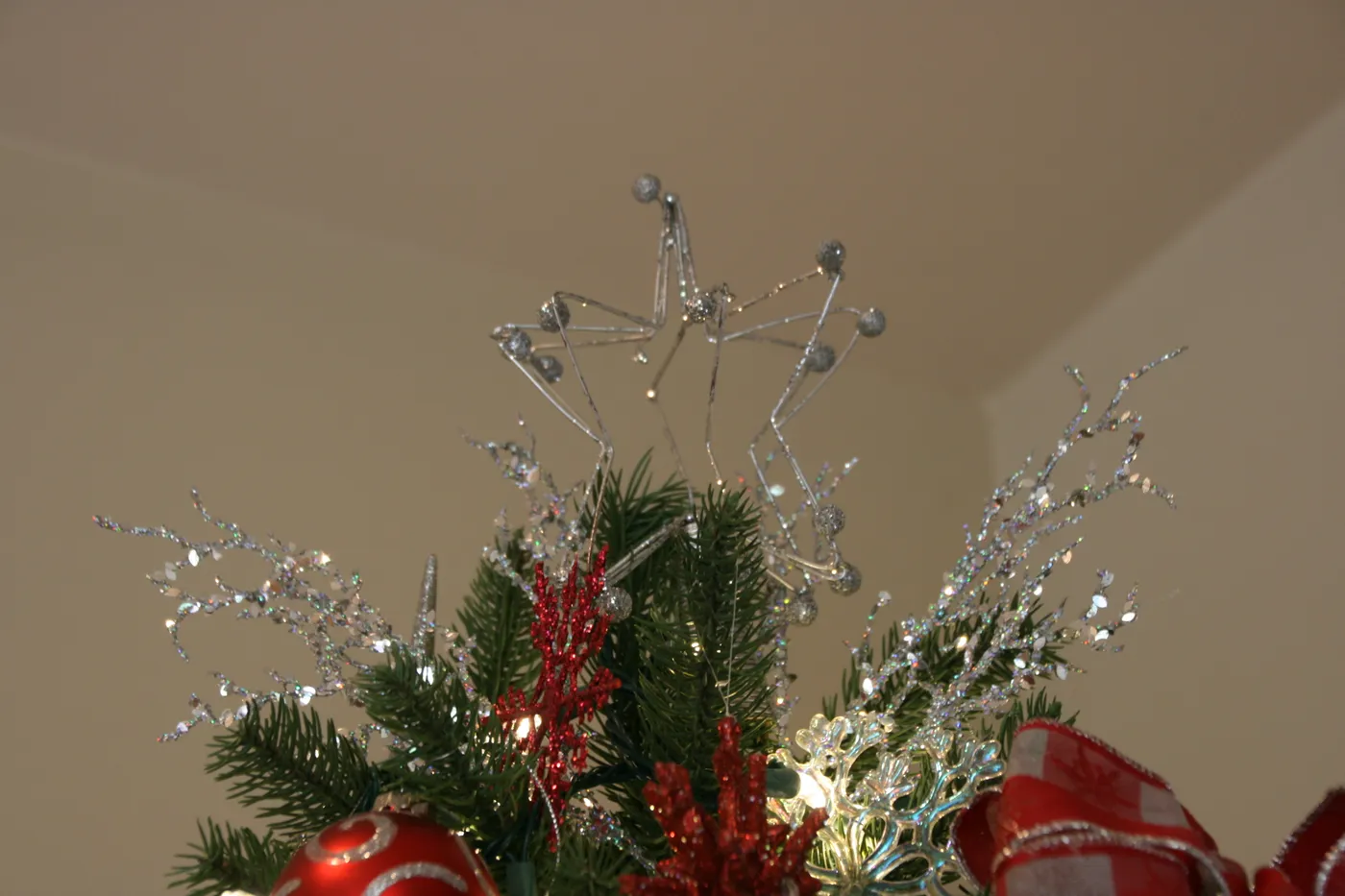 Unique tree toppers… | Weezy's Wonderland