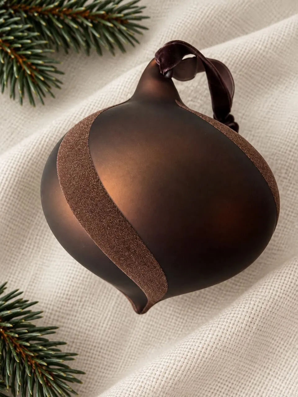 Velvet Swirl Chocolate Brown Glass Baubles – Set of 3 | Layered Lounge