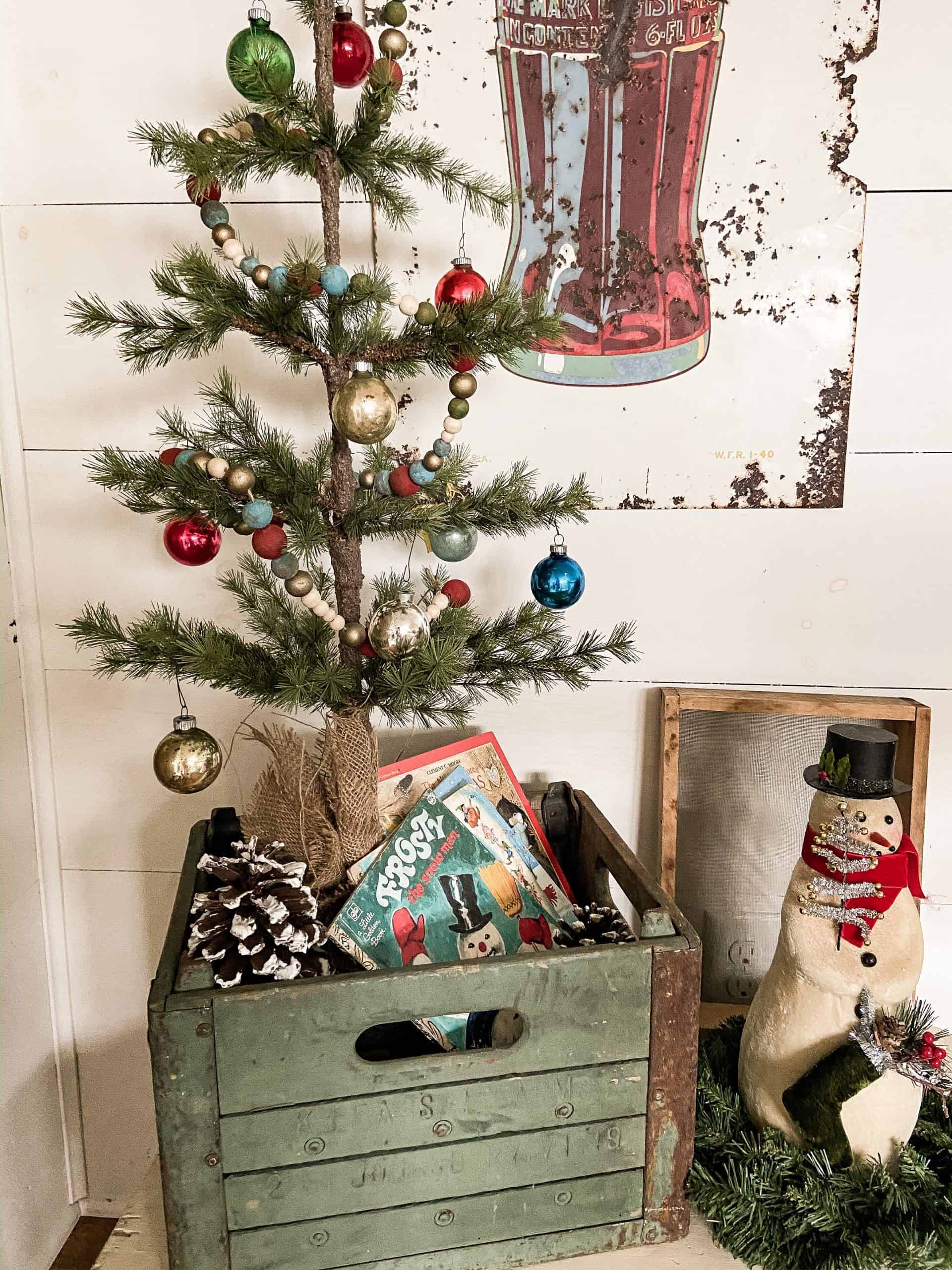 Vintage, Antique & Old Fashioned Christmas Decor Vintage Christmas Tree Ornaments (Over 40)