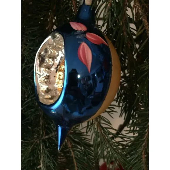 Vtg Five 1950\'s Christmas Tree Ornaments Different Shapes Sizes One of a  Kind