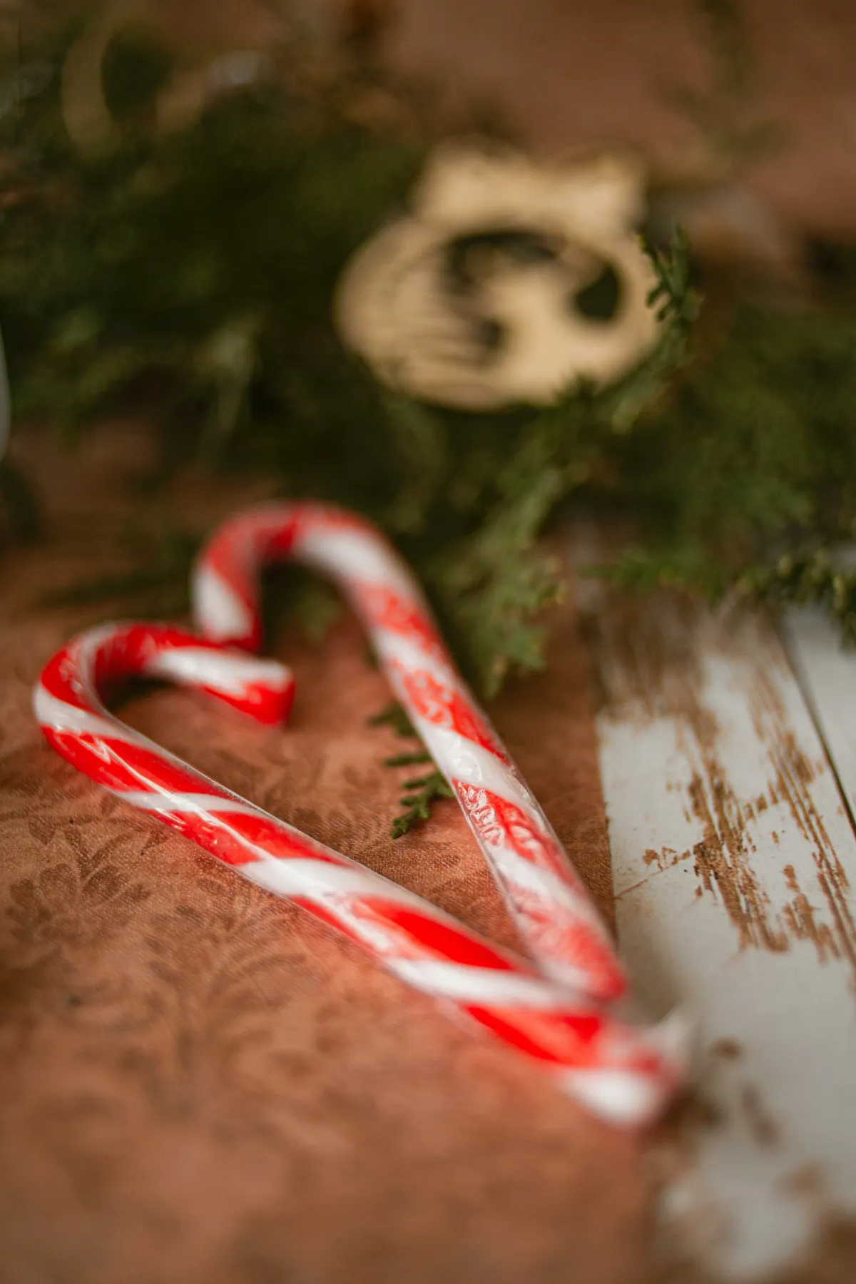 white and red candy cane