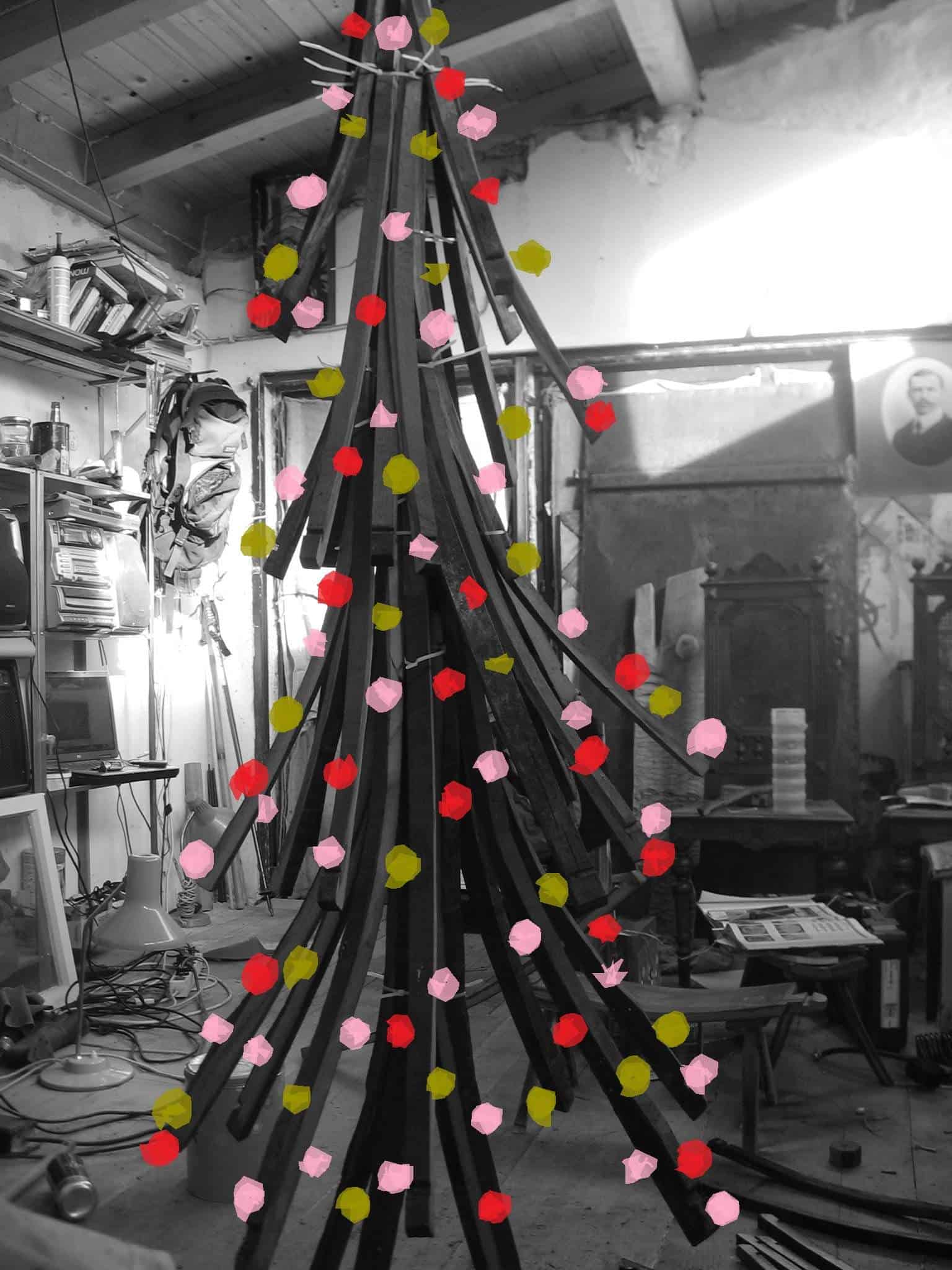 Wine Barrel Christmas Tree • Recyclart
